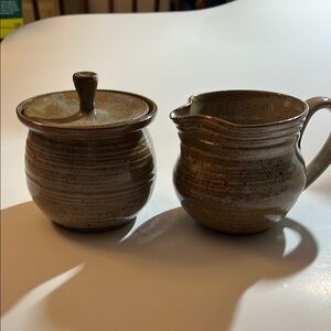 Sanderson vintage Toad Hill Pottery 1993 Rustic Ceramic Sugar and Creamer Set